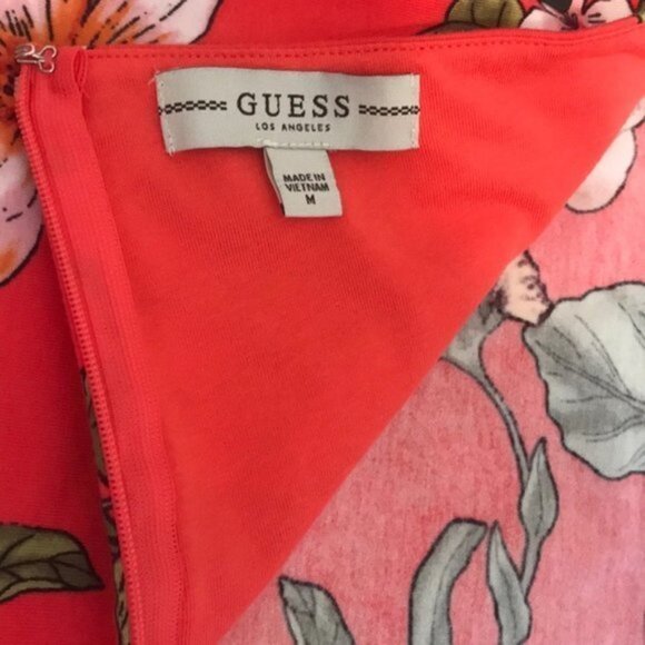 GUESS Koko Asymmetrical Skort In Flourish. M, XL - Picture 8 of 14